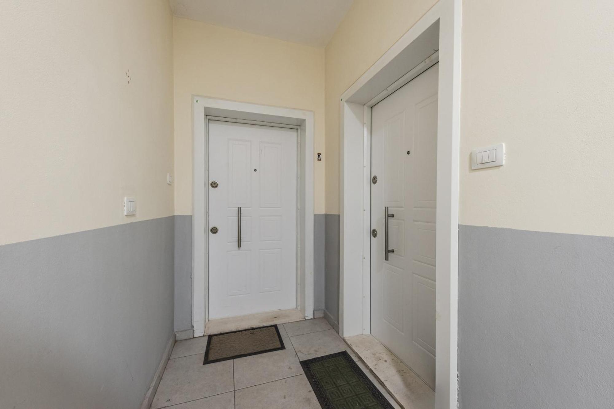 The Bohemian Pad Apartment Shkoder Bagian luar foto
