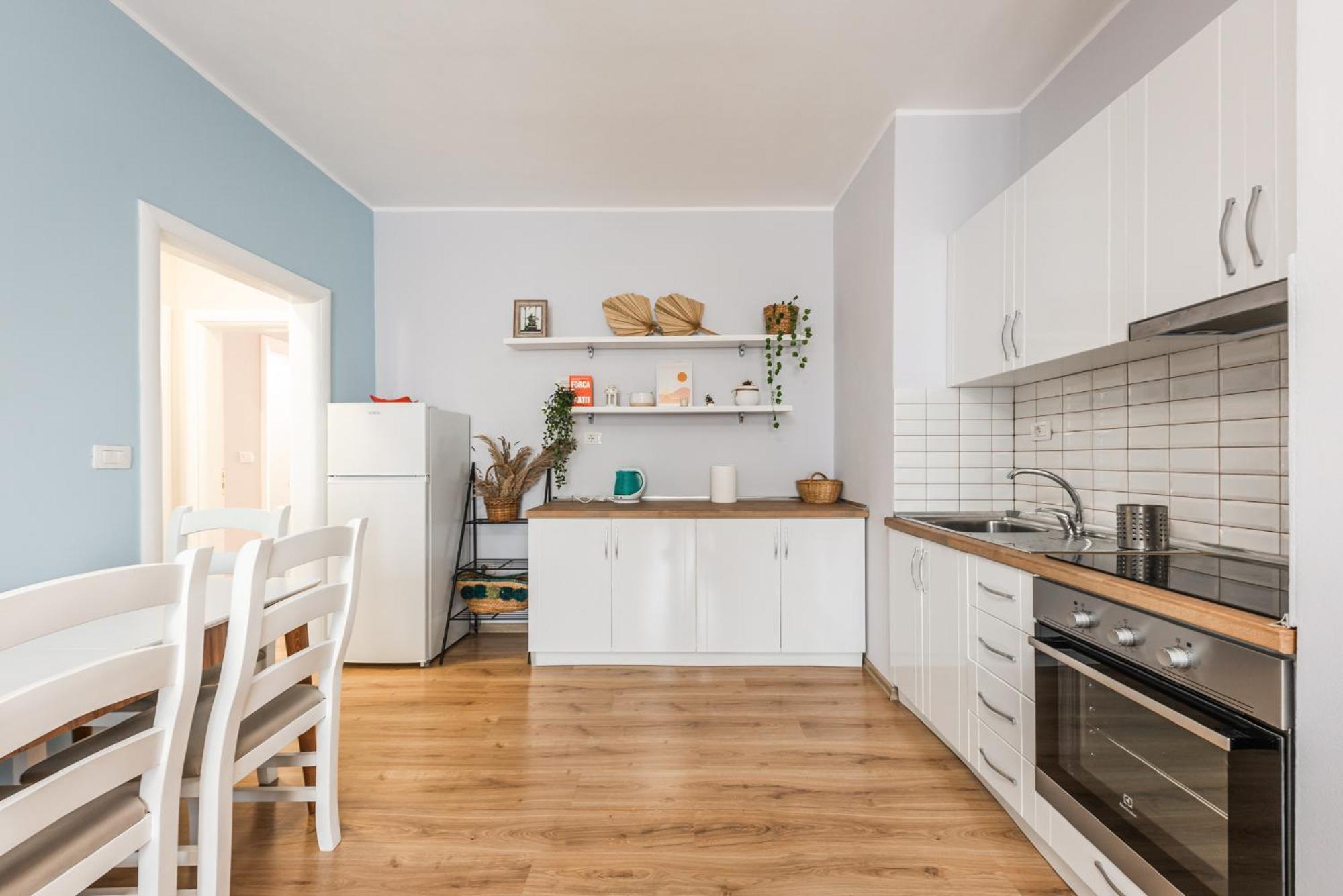 The Bohemian Pad Apartment Shkoder Bagian luar foto
